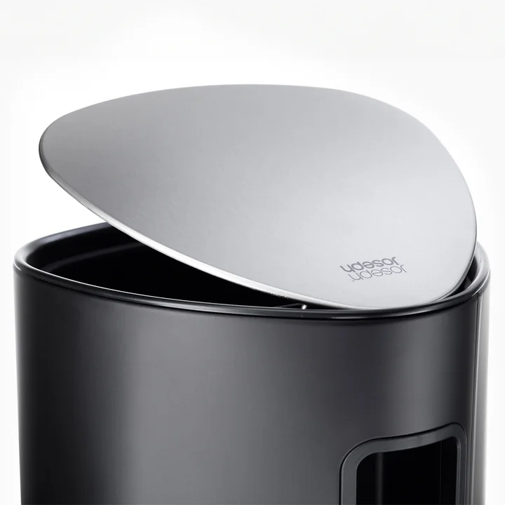 EasyStore Waste garbage can from Joseph Joseph