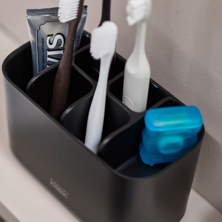 EasyStore Toothbrush holder from Joseph Joseph