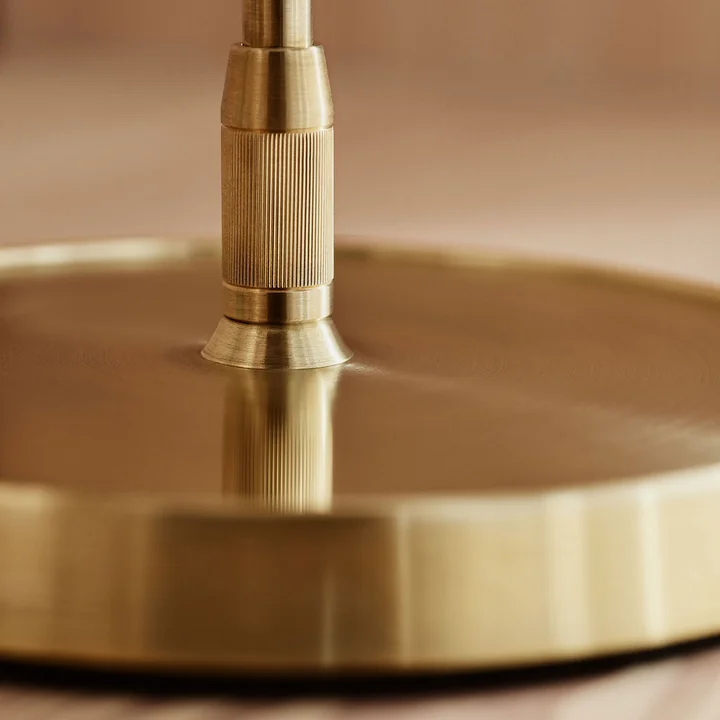 Clam Table lamp from Fritz Hansen