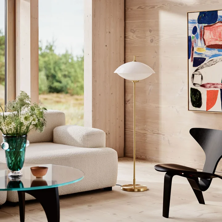 Clam Floor lamp from Fritz Hansen