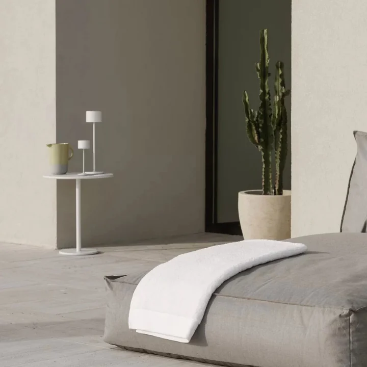 Farol Mini LED battery light from Blomus