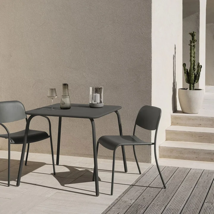 Yua outdoor chair set from Blomus