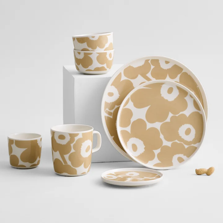 Marimekko - Oiva Unikko Plate, Ø 25 cm, white / beige