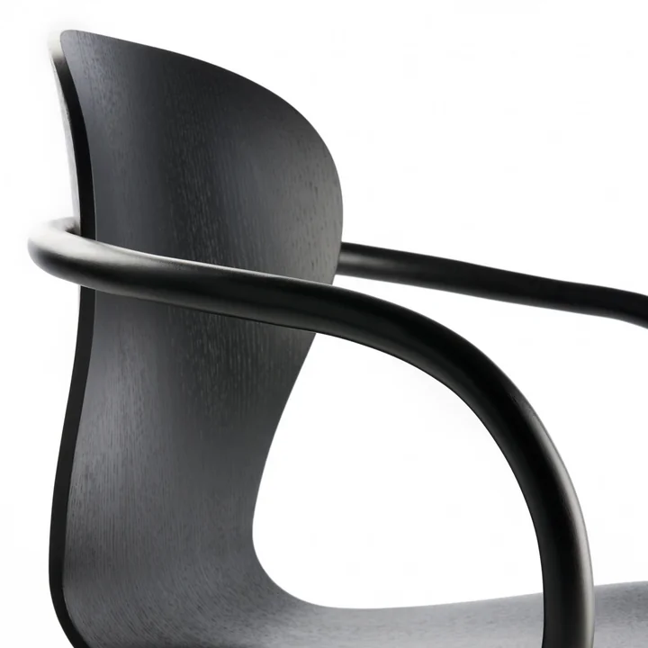 Thonet - S 220 FDRW Swivel chair with castors, black oak/ black aluminum frame