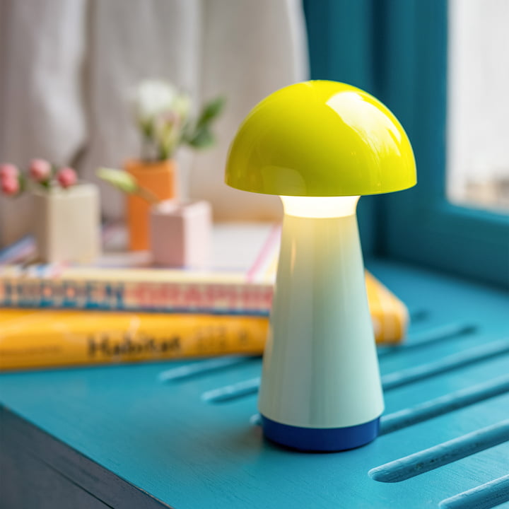 Bobbi table lamp, yellow by Remember