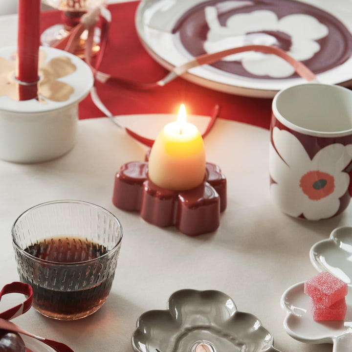 Unikko tealight holder, reddish brown by Marimekko