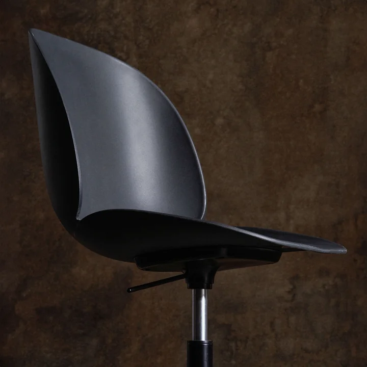 Beetle Meeting Chair from Gubi