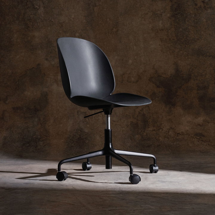 Beetle Meeting Chair from Gubi