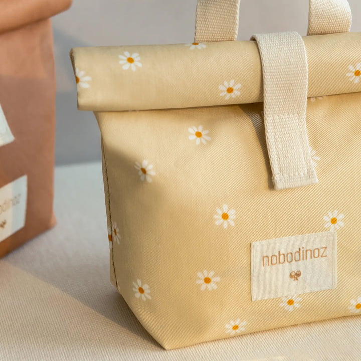 Sunshine Eco Lunch bag, daisies from Nobodinoz