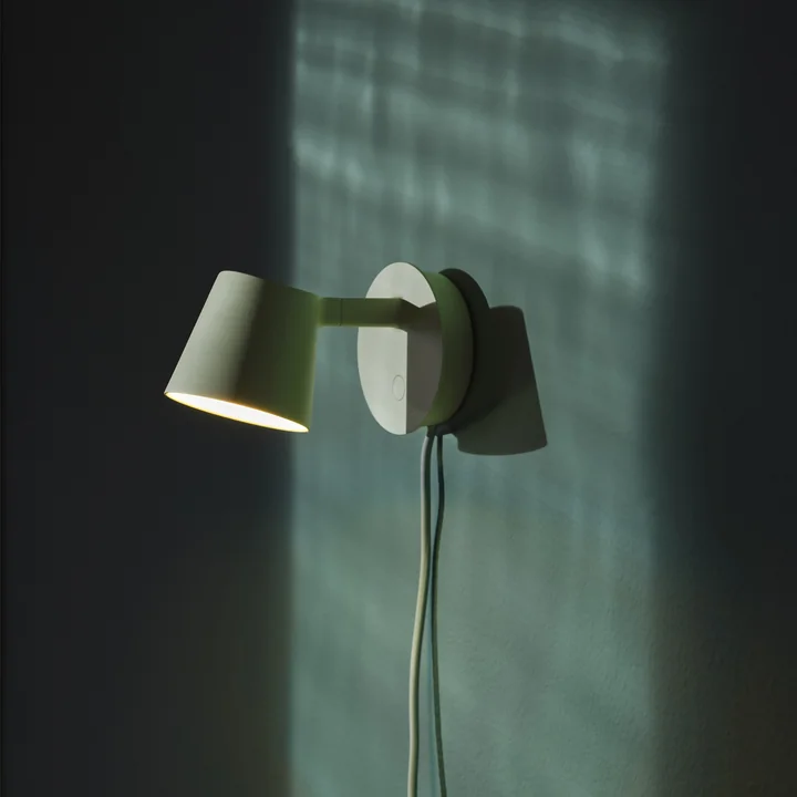 Muuto - Tip LED wall light