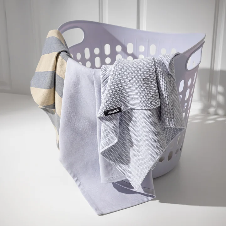 Tea towel made from GRS recycled cotton from Humdakin