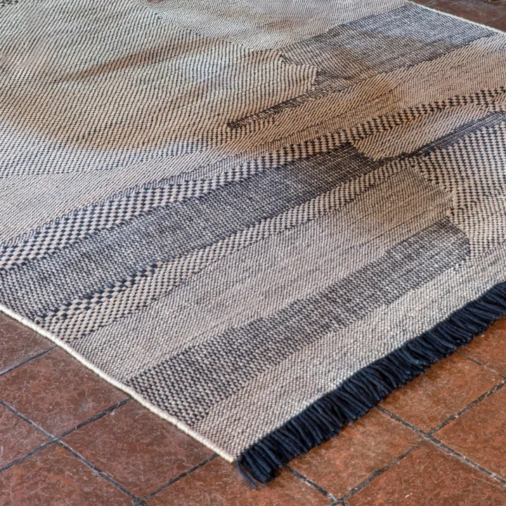 Wabisabi wool rug, anthracite by nanimarquina