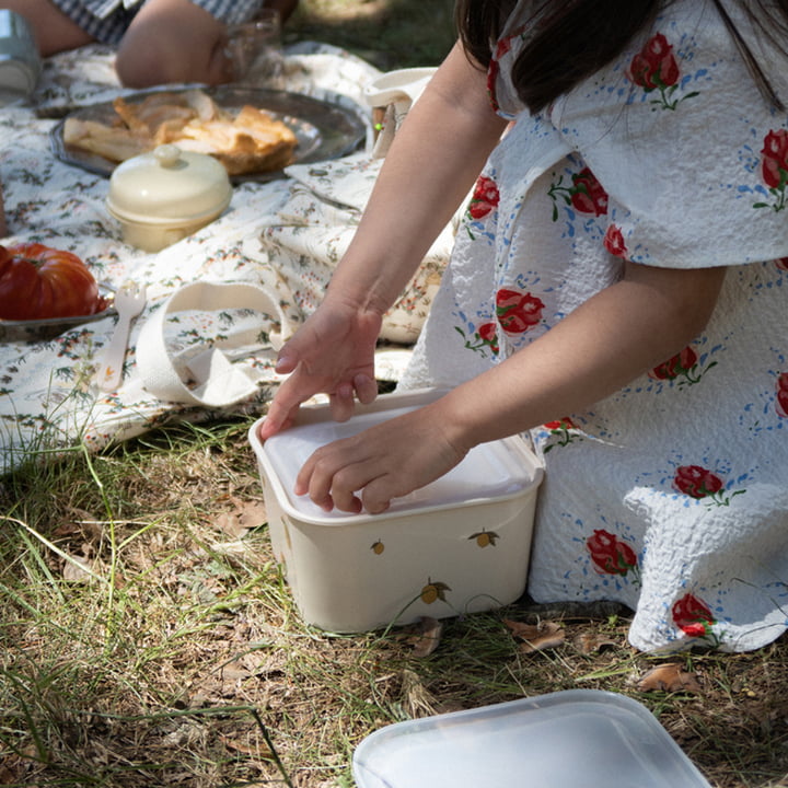 Food container set from Konges Sløjd