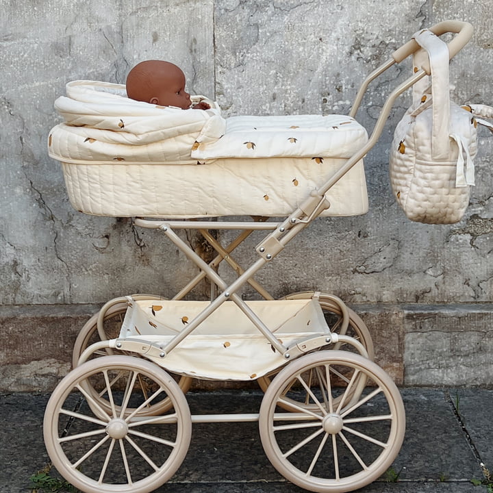 Doll's pram from Konges Sløjd