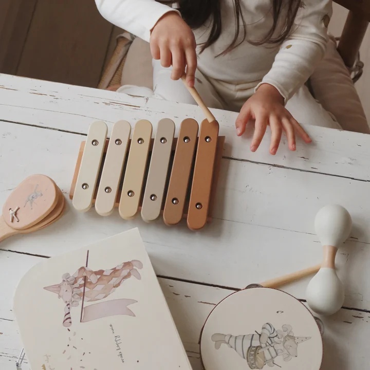 Game set from Konges Sløjd