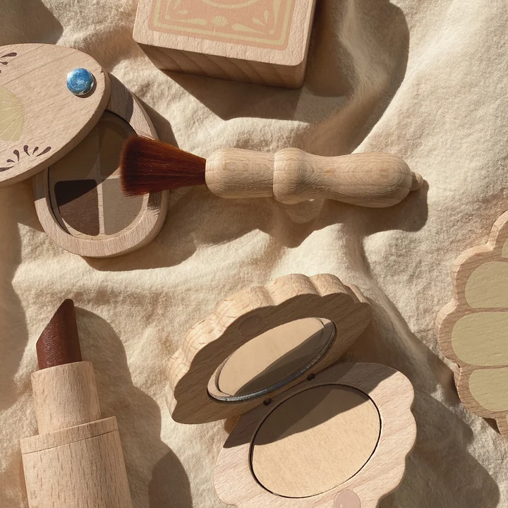 Game set from Konges Sløjd