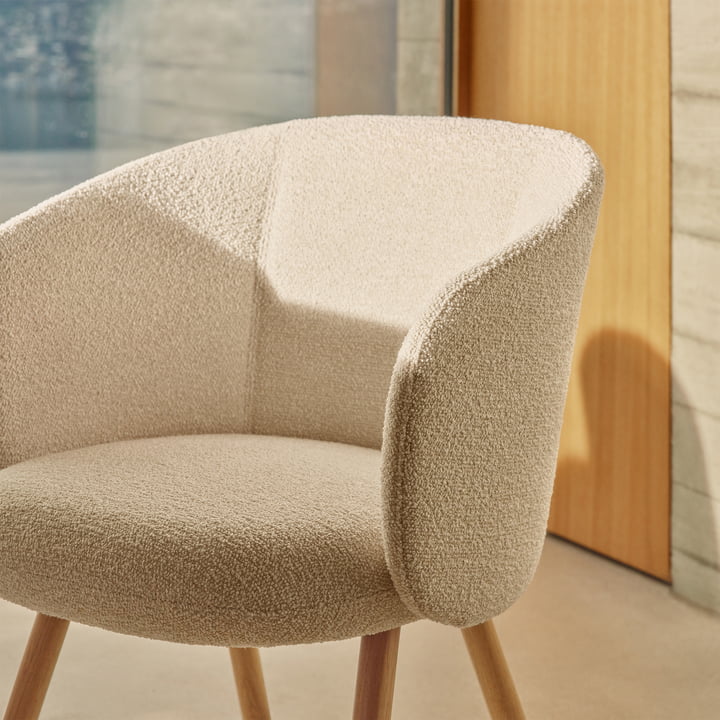 Mikado armchair, ivory/pearl (Nubia 01) / natural oak by Vitra