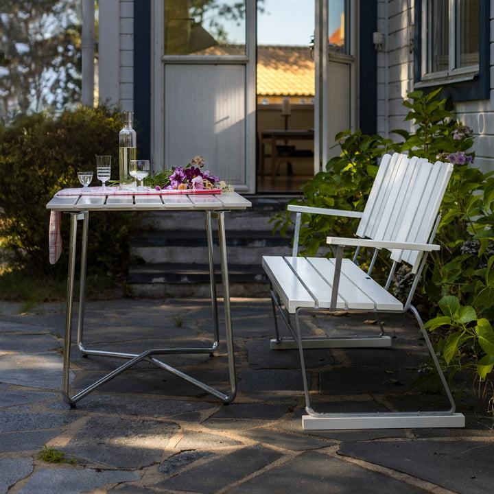 6 Garden bench 140 x 85 cm, white lacquered oak from Grythyttan