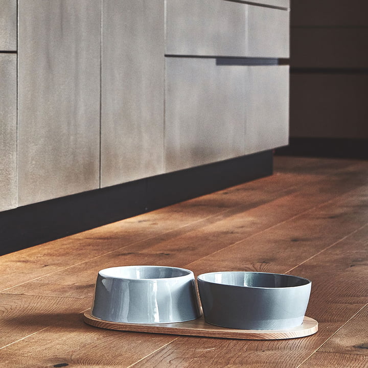 Doppio dog bowl set with wooden tray from MiaCara