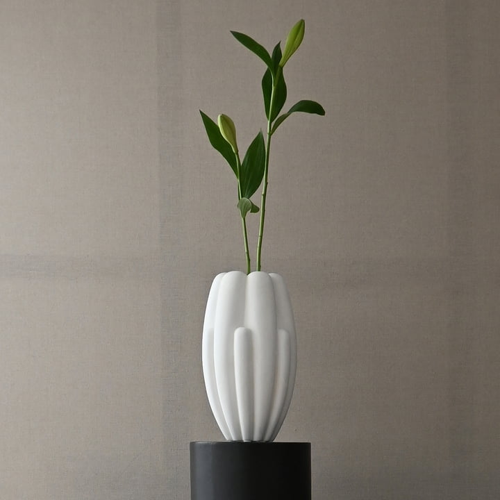 101 Copenhagen - Bloom Vase, mini, bone white