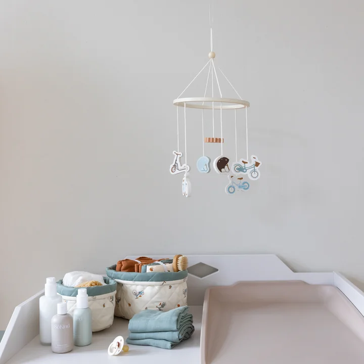 Cam Cam Copenhagen - Mobile made of wood, bicycles