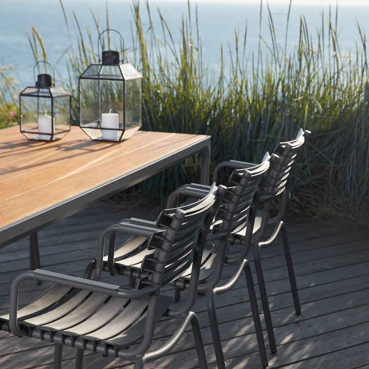 HOUE - FOUR Outdoor table