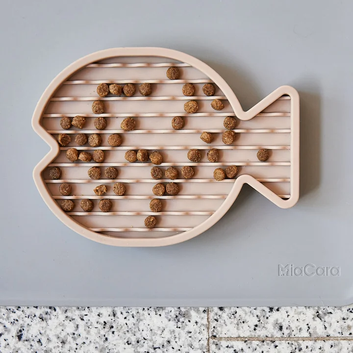 MiaCara - Pesce Activity toy for cats, nude