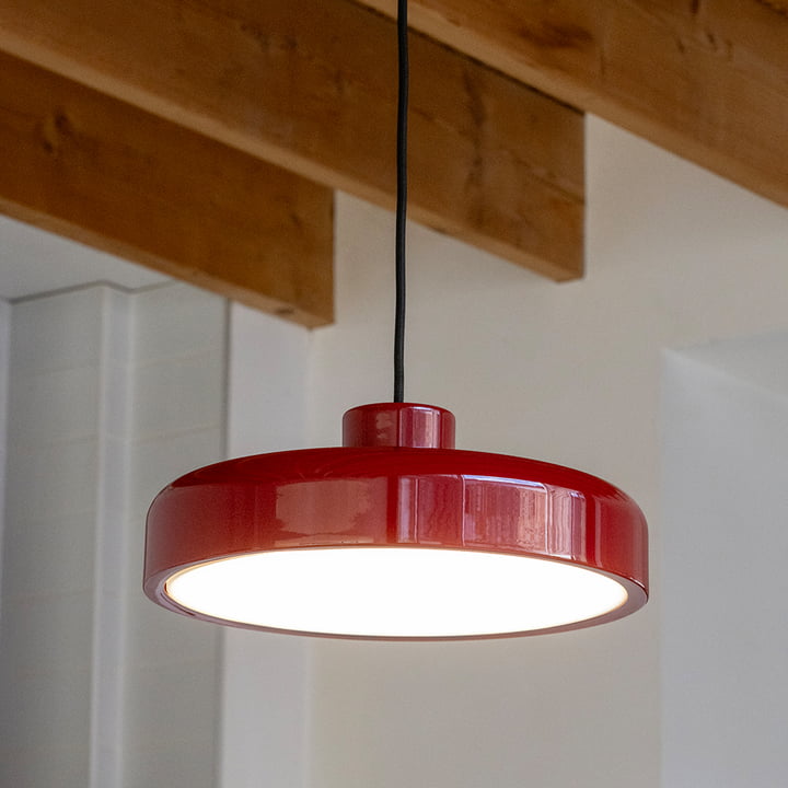 Lacquer LED pendant light from NINE