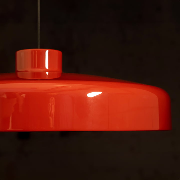 Lacquer LED pendant light from NINE