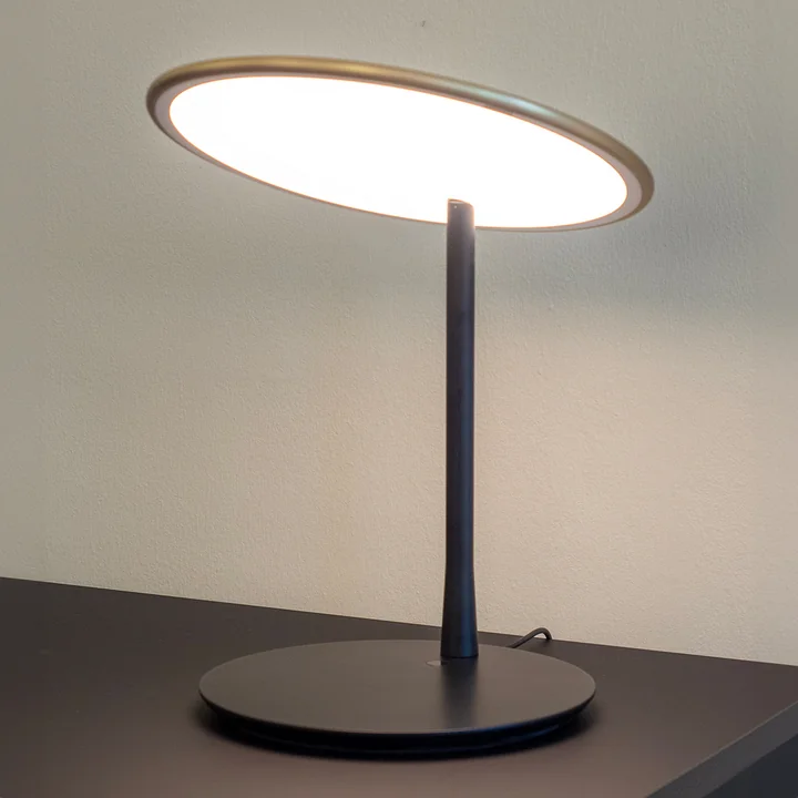 Disc table lamp from NINE
