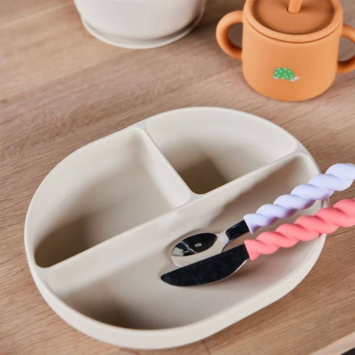 Enkei plate, beige from OYOY Mini