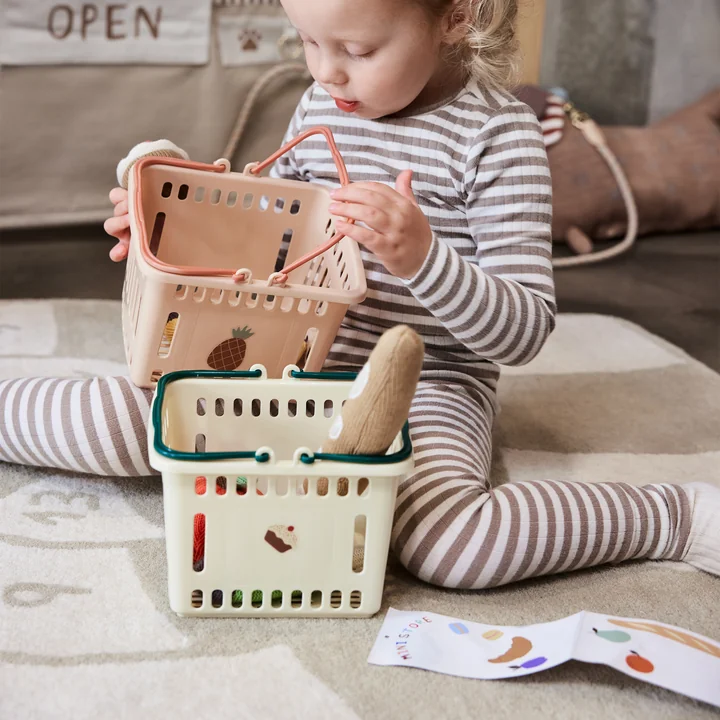 Yummy shopping basket, group from OYOY Mini
