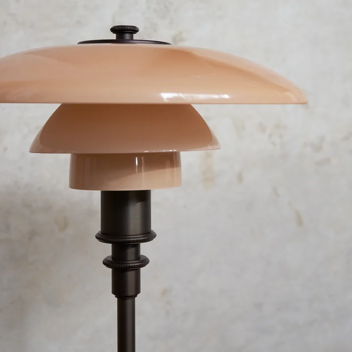 Louis Poulsen - PH 2/1 table lamp, dusty terracotta (Limited Edition)