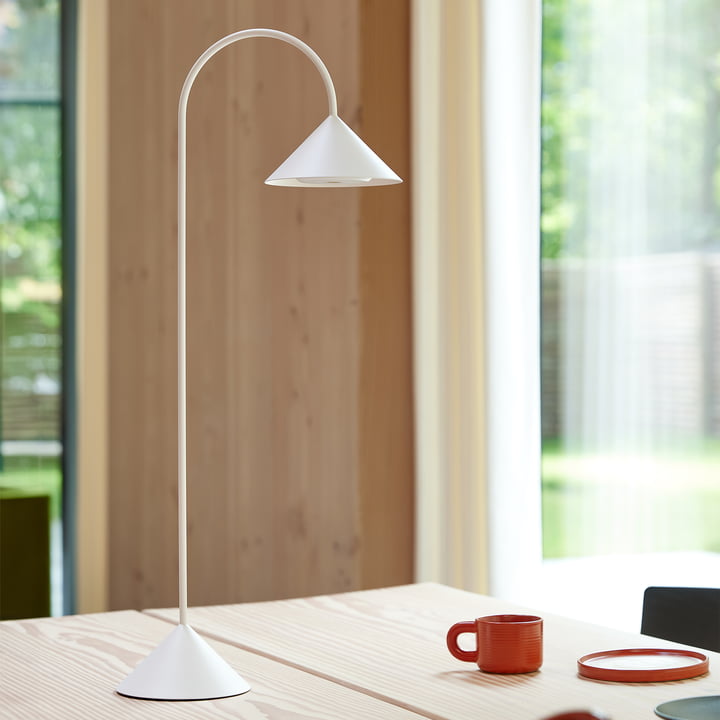 Grasp LED rechargeable floor lamp, h 72 cm, matt white by Frandsen