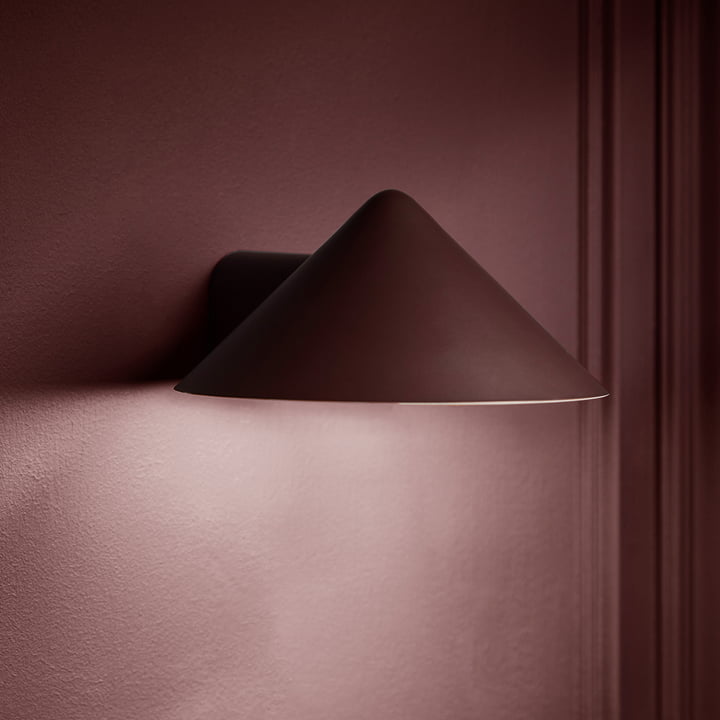 Grasp LED rechargeable wall light, beetroot matt by Frandsen