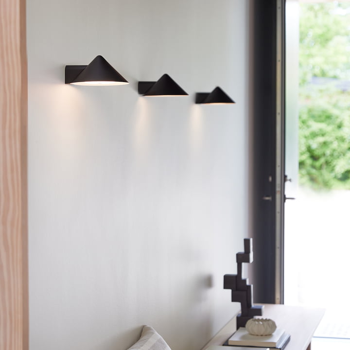 Grasp LED rechargeable wall light, matt black by Frandsen