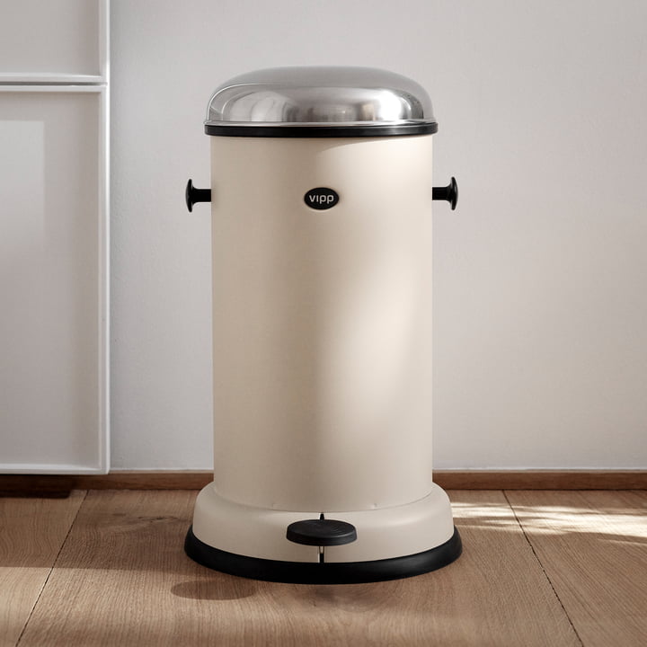 The 15 pedal bin from Vipp