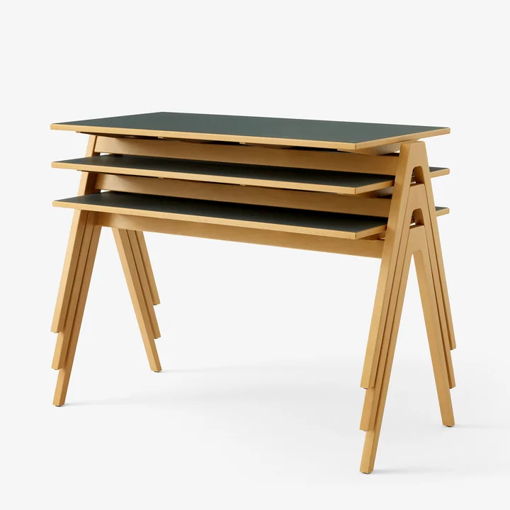 Daystak RD2 table from & Tradition