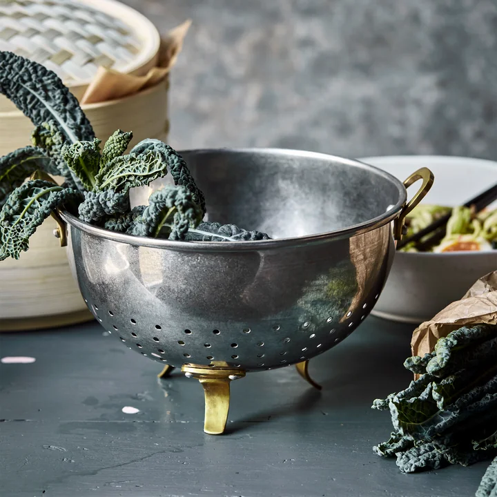 Presentation screen from Nicolas Vahé