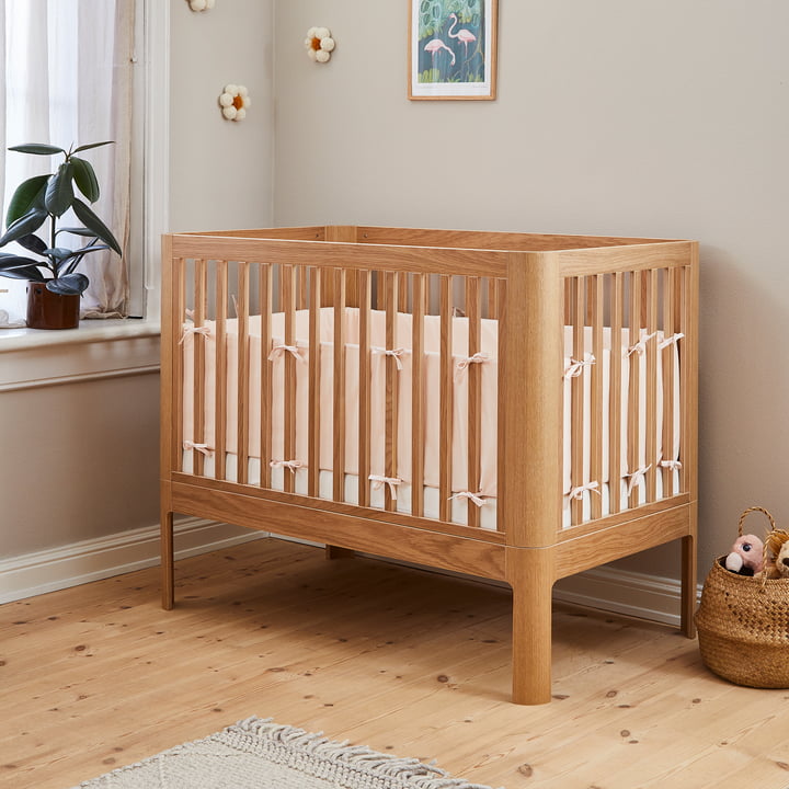 The Nova baby crib from Flexa