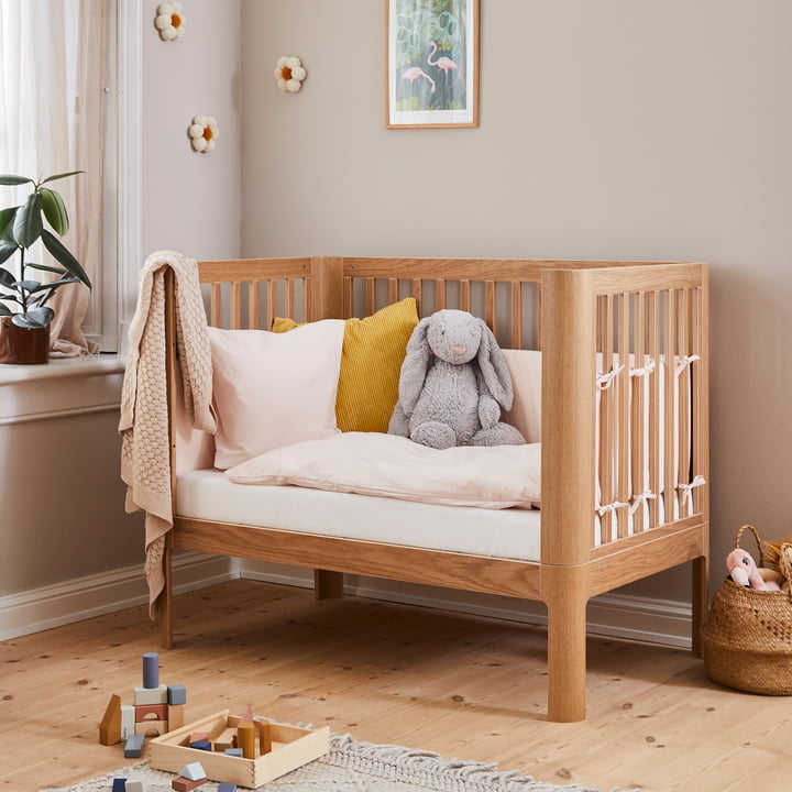 The Nova baby crib from Flexa