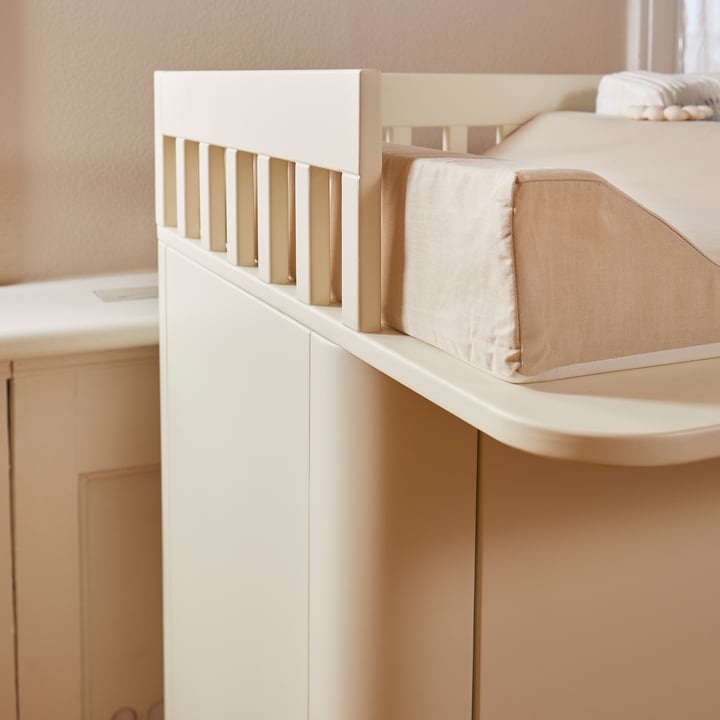 Nova changing table from Flexa