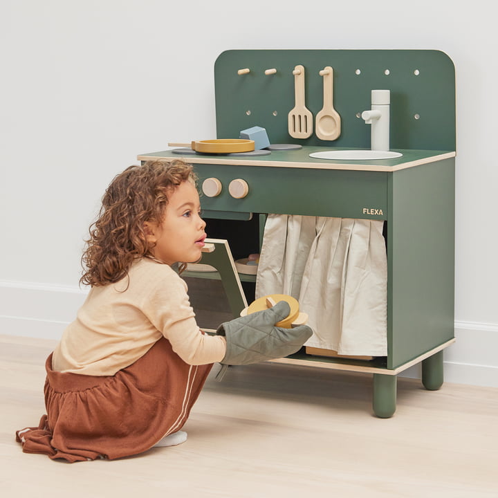 Play kitchen from Flexa