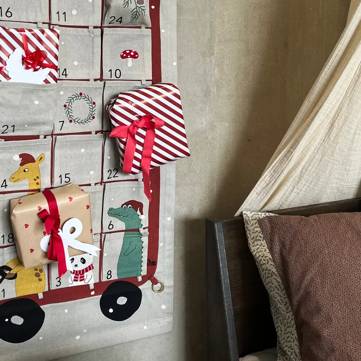 Bus Christmas calendar from OYOY