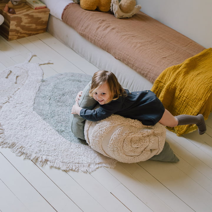 Animal children's rug snail from Lorena Canals