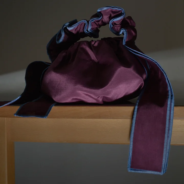 Scrunchie Bag, eggplant from Juslin Maunula
