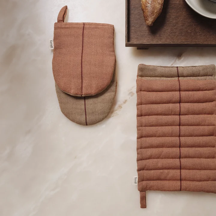 Ferm Living - Ito oven glove, hazel