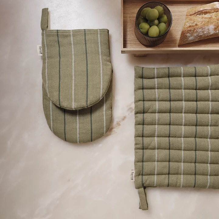 Ferm Living - Ito oven glove, seaweed