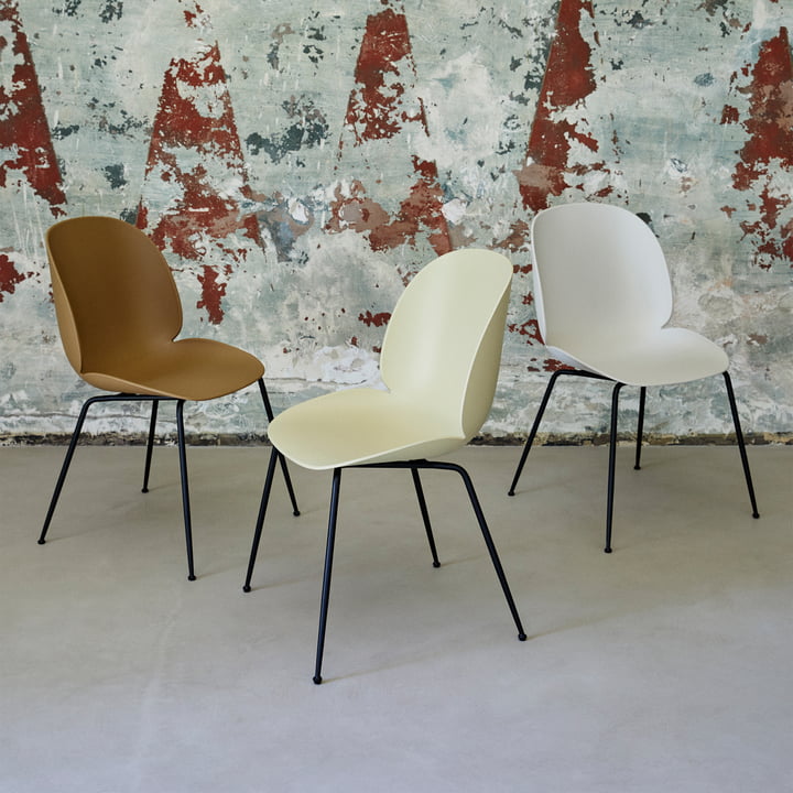 Gubi - Beetle Dining Chair, Conic Base black