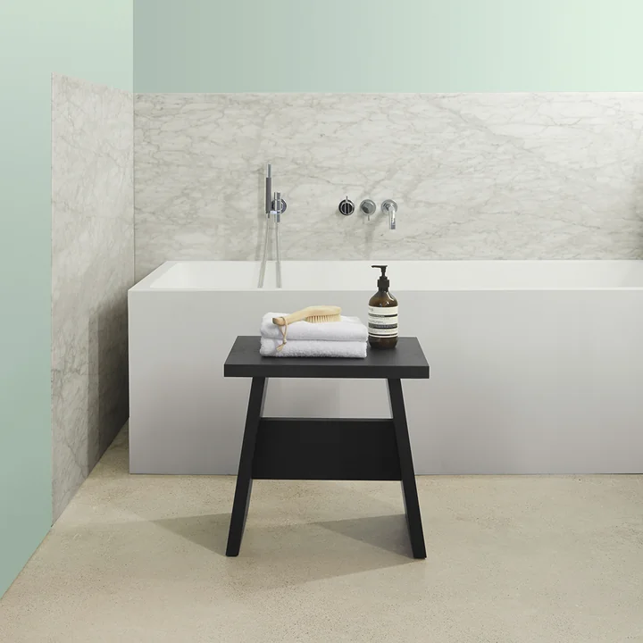 e15 - Langley stool, black